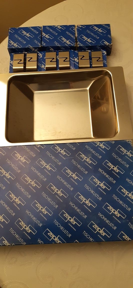 Zepter pierścienie na serwetki i tacka