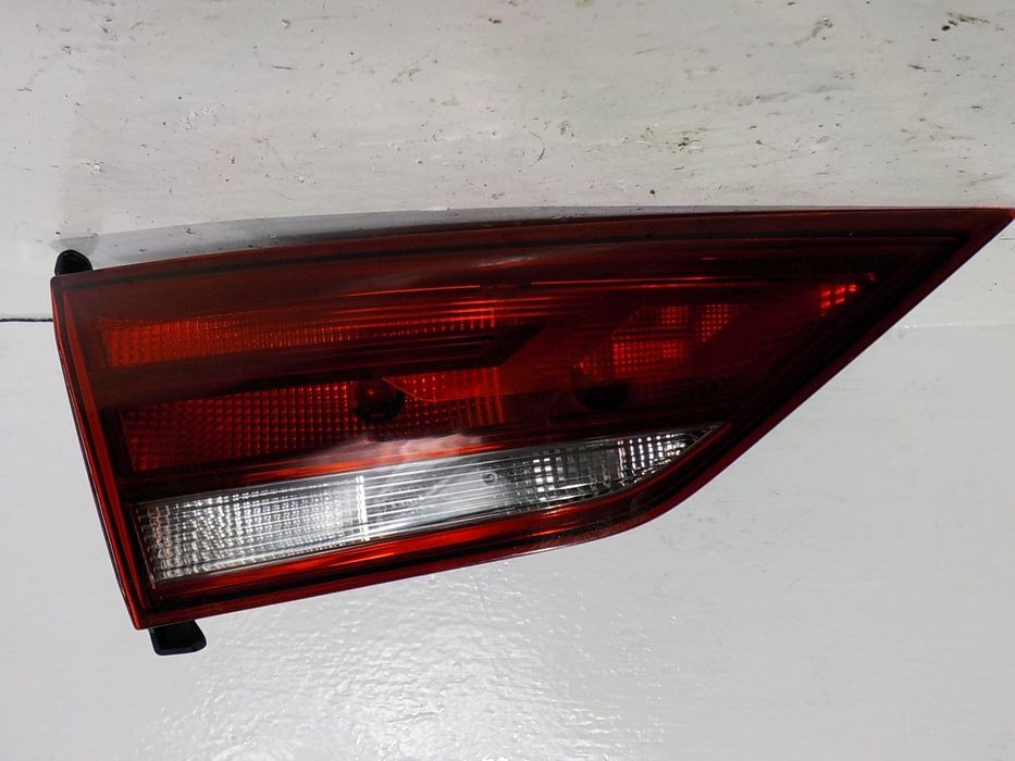 AUDI A3 III 8V CABRIO LAMPA W KLAPĘ LEWA