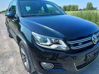 Volkswagen Tiguan R-line Xenon parki szklany dach bogaty. Serwis