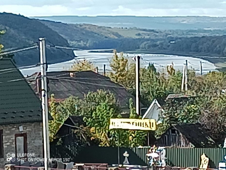 Виробничі приміщення, готель, ресторан, склад