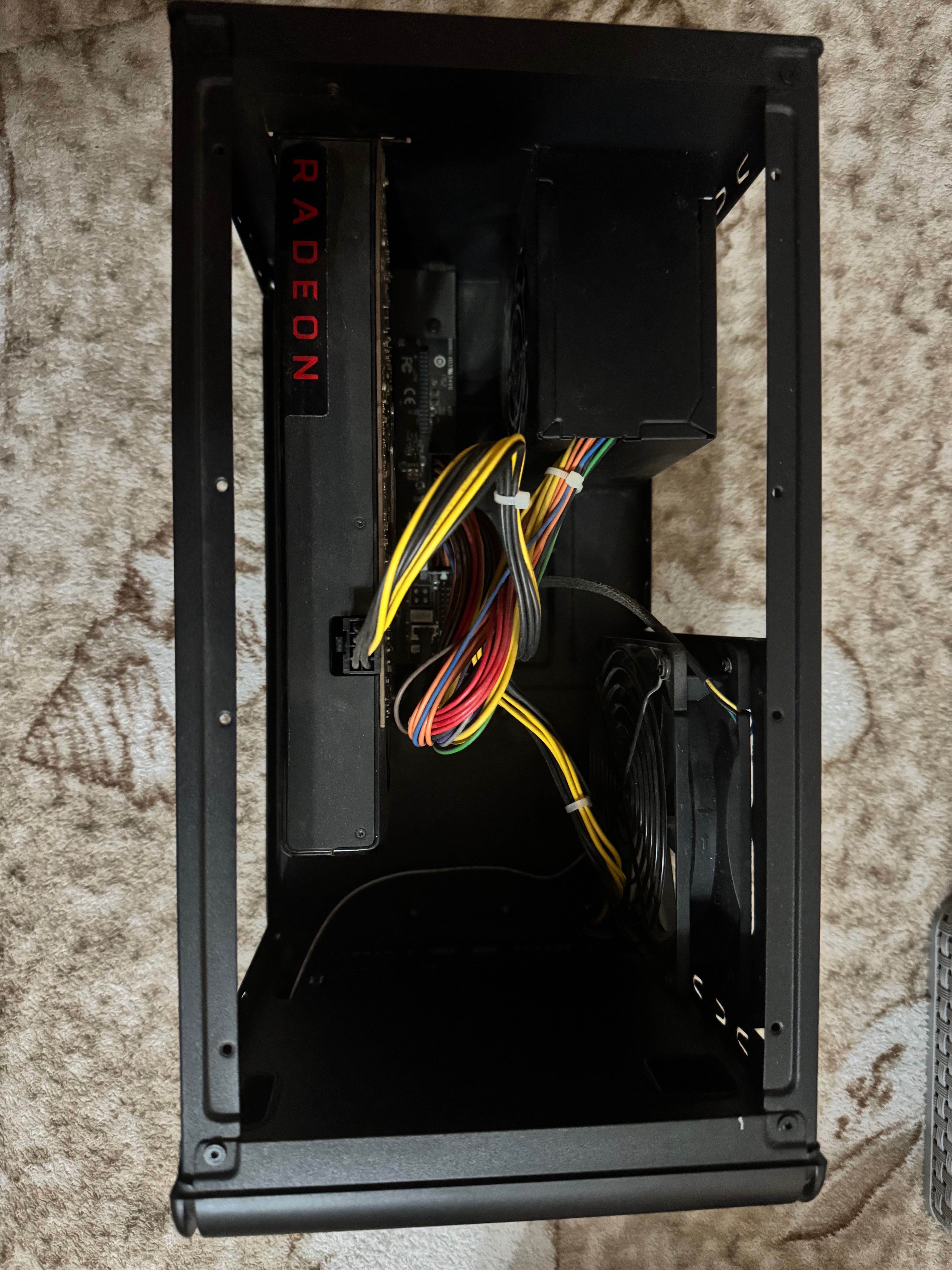 External GPU  Sonnet Breakaway Box 550 з відеокартою