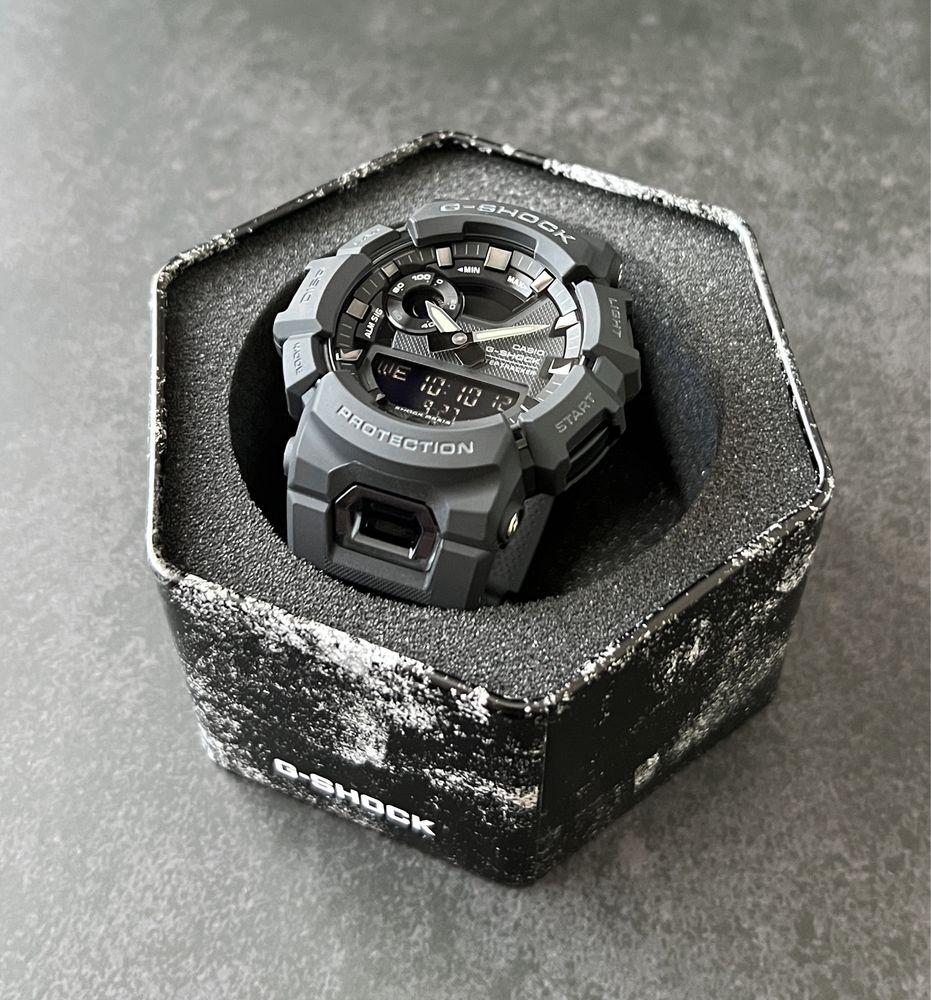 Годинник чоловічий Casio G-Shock GBA-900-1A Bluetooth новий оригінал