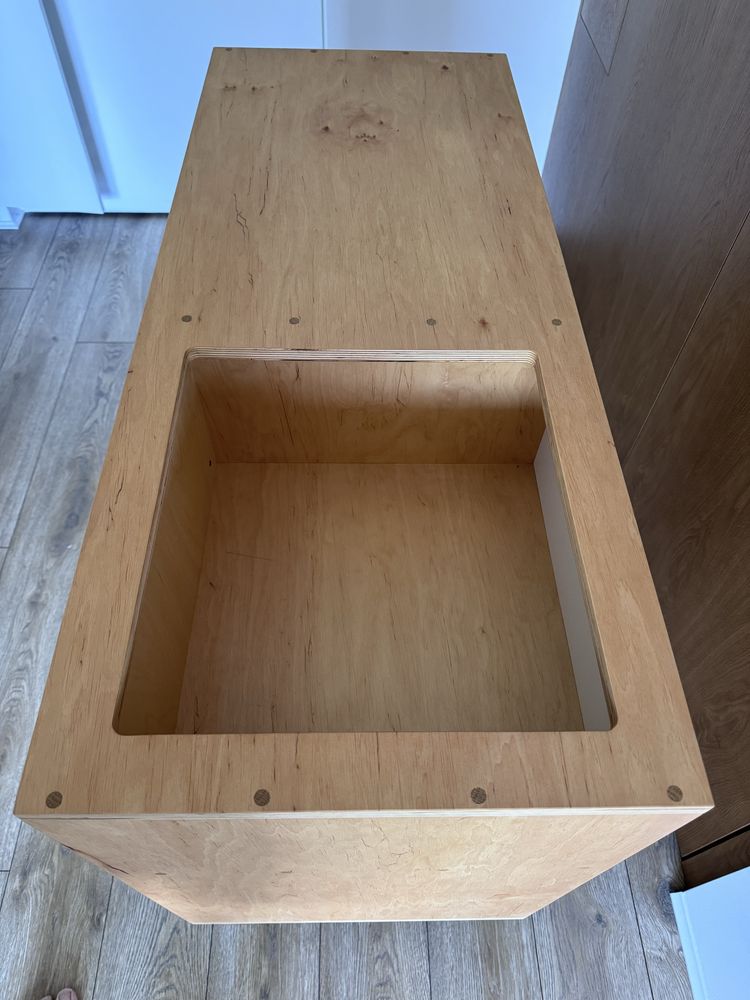 Szafka na gramofon i płyty winylowe Kunsst
