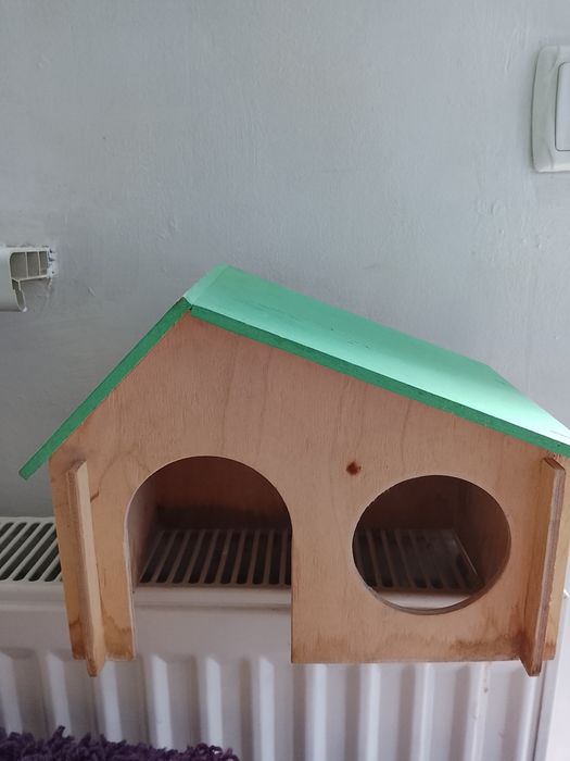 Деревянный домик для крыс, мышей,хомяка, кролика
