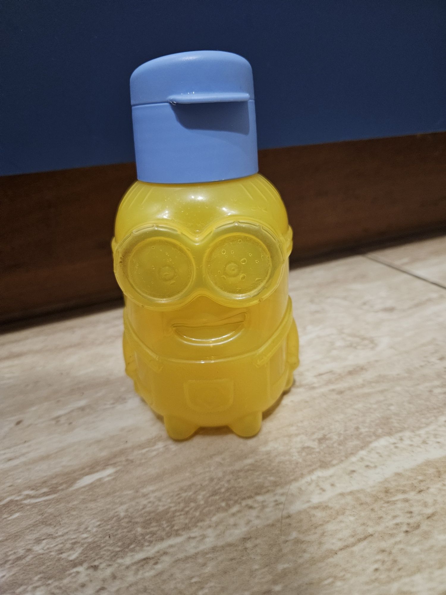 Бутылка Tupperware