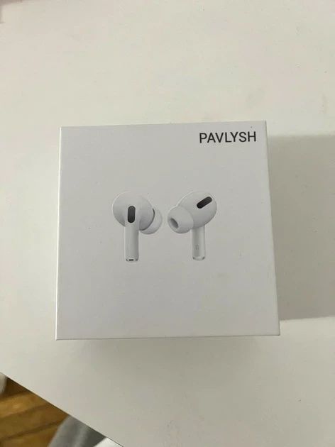 Наушники AirPods