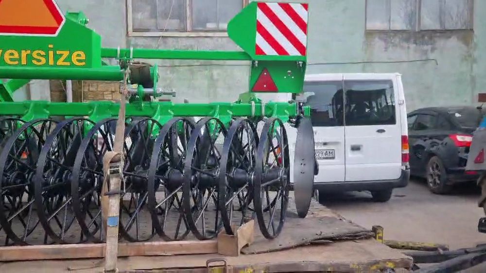 Колісниця 3 Агрегат грунтообробний Велес Агро