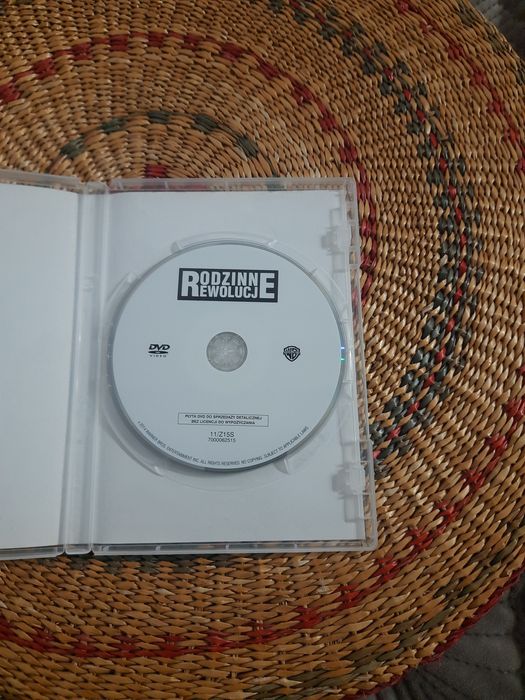 DVD z filmem Rodzinne Rewolucje