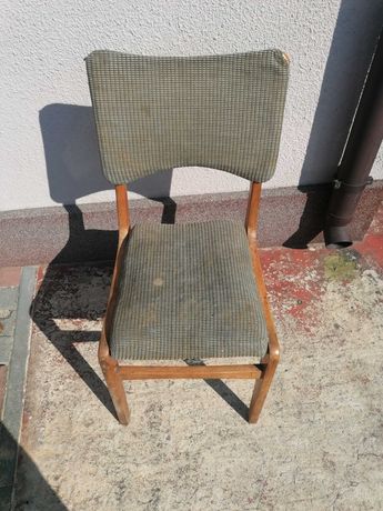 M1731. Krzesło tapicerowane, drewniane do renowacji