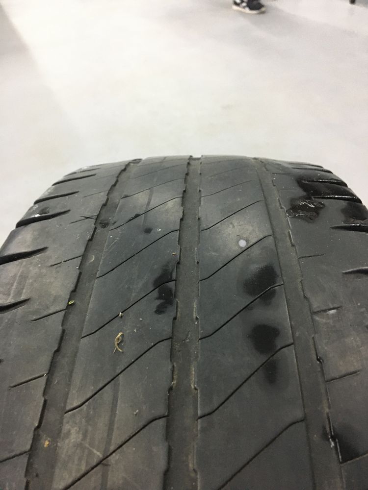 Продам зимову резину MICHELIN 195/70R15C