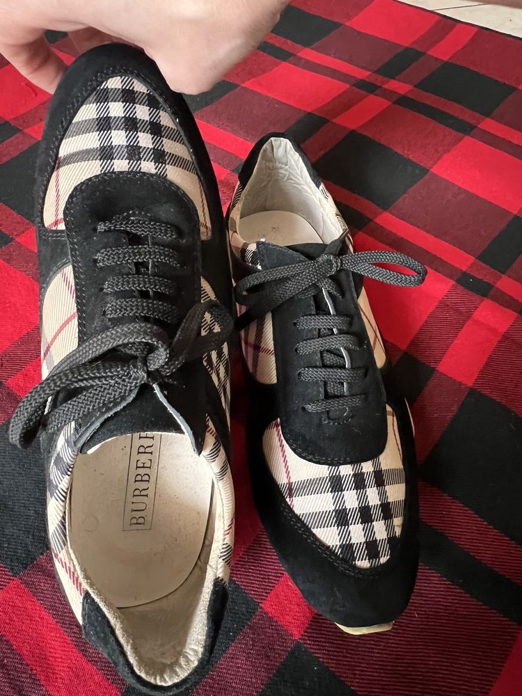 Buty sportowe Burberry sneakers