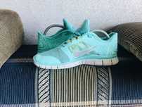 Жіночі кросівки Nike 39 розмір, по устілці 24,5-25 см