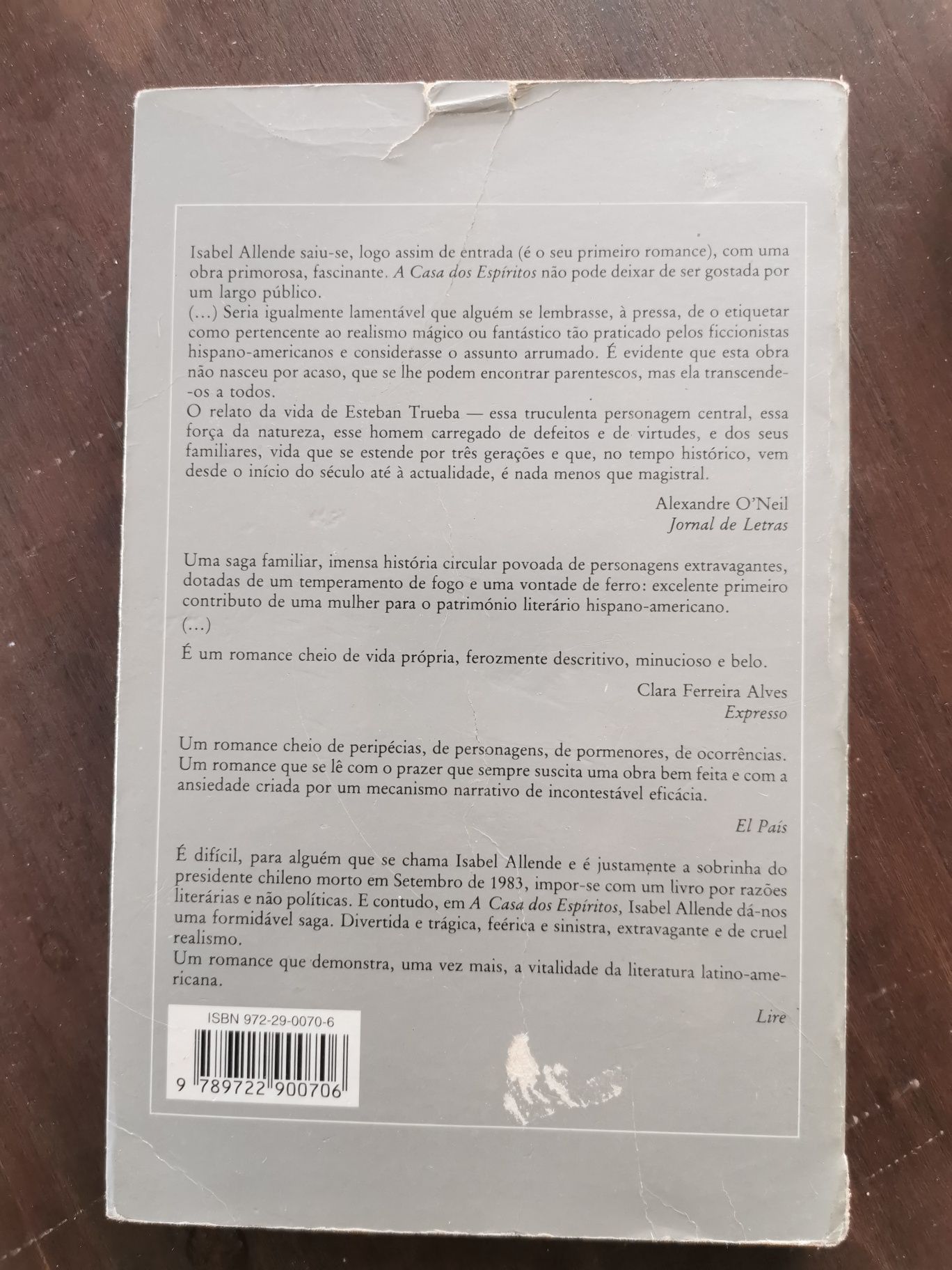 A casa dos espíritos - Isabel Allende