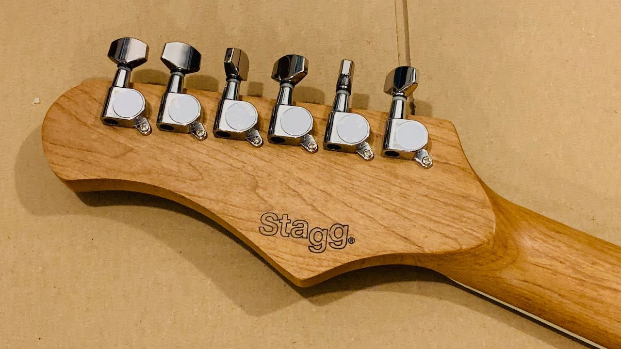 STAGG SES-60 WHB Gitara Elektryczna 6-strunowa