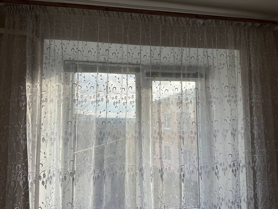 Тюль біла з візерунком