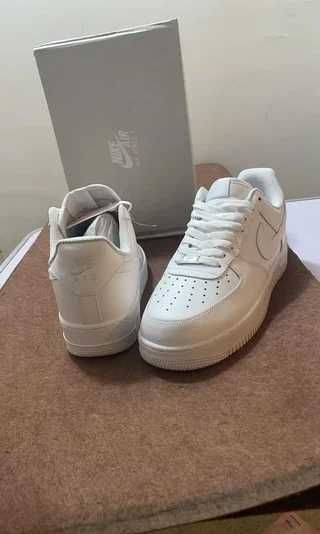 Miękkie odbicie Nike Air Force 1 Niskie White "40.5