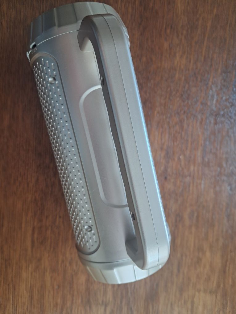 Radio USB z latarką