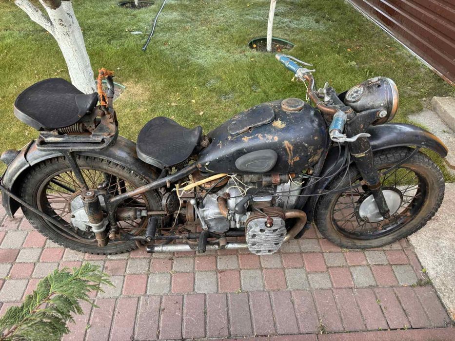 Продам мотоцикл М 72