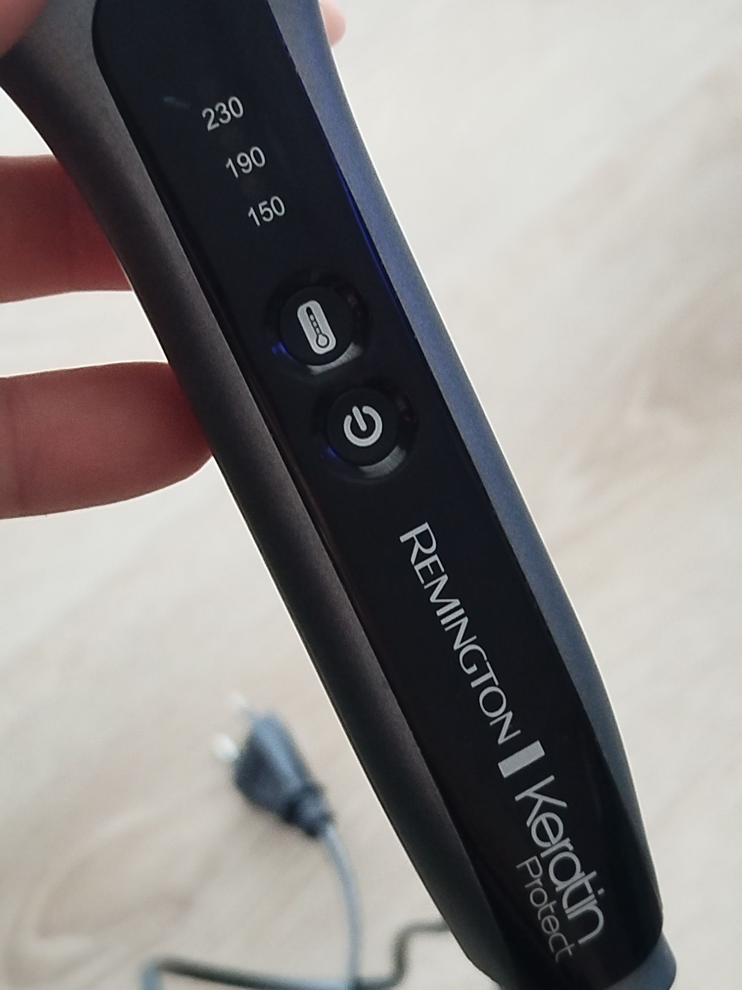 Remington Keratin Protect szczotka prostująca włosy