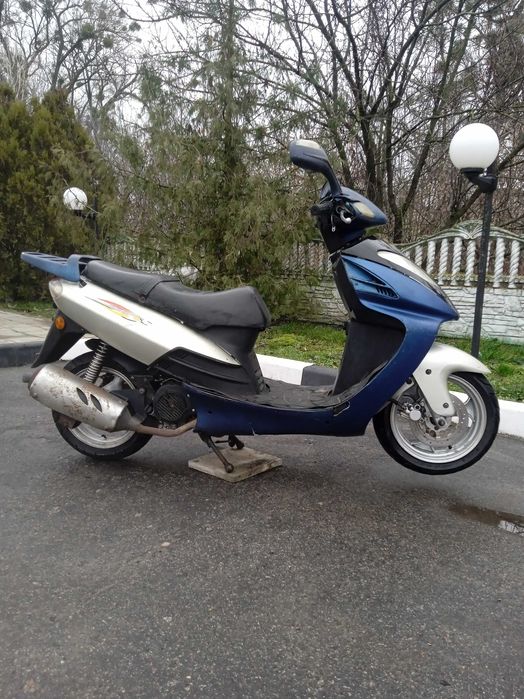 Продаю скутер viper