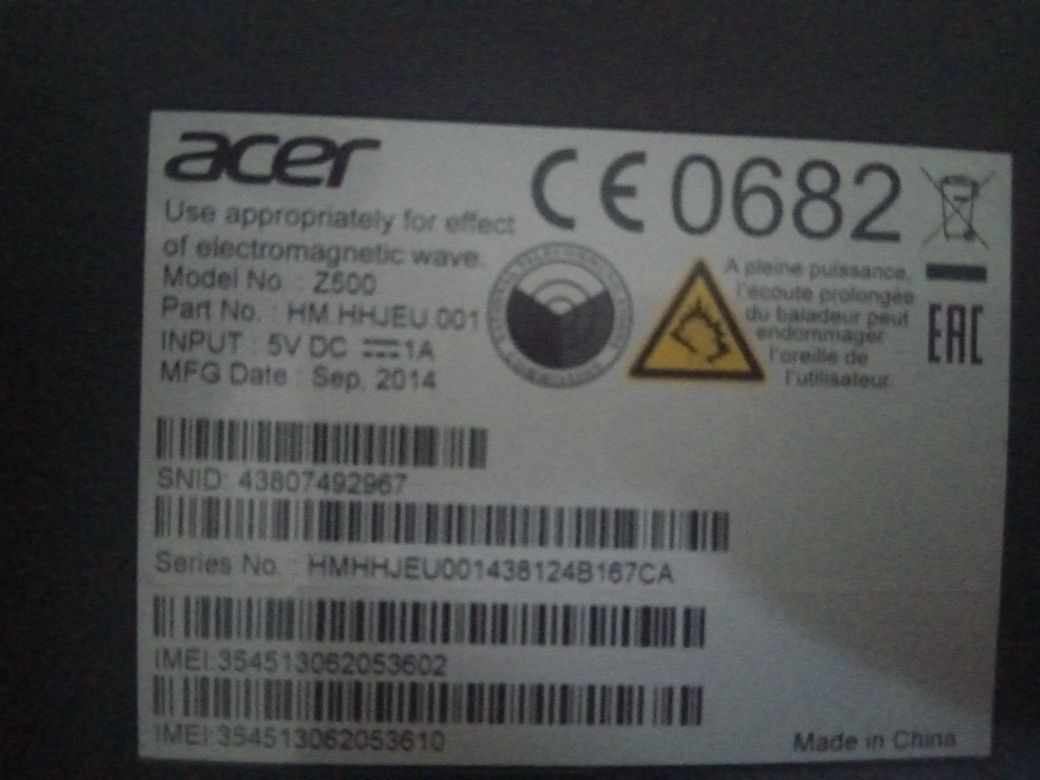 Продам телефон Acer