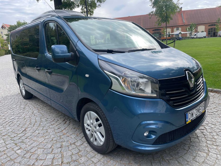 Wynajem busów, busa. Bus 9 osobowy.