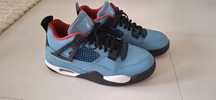 NIKE Jordan 4 Retro by Travis Scott.