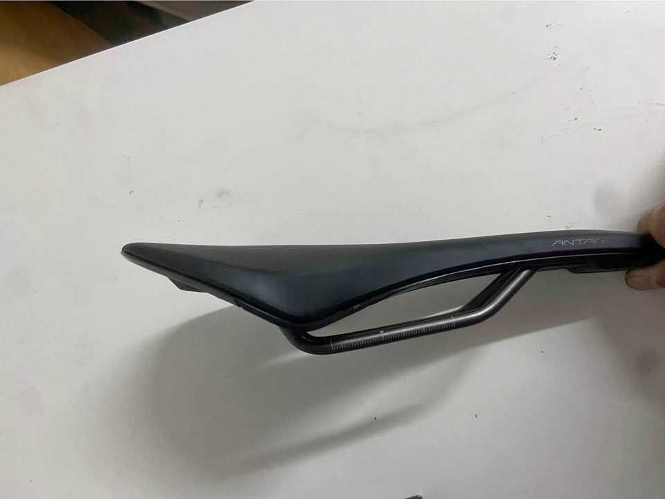 Selim Fizik Antares Vento R3
