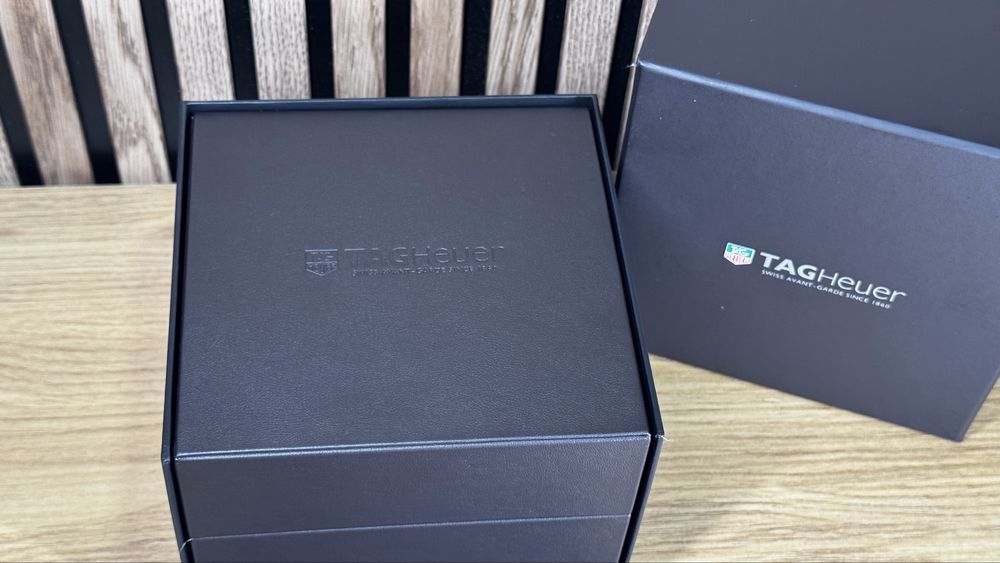 Caixa TAG Heuer Bom estado