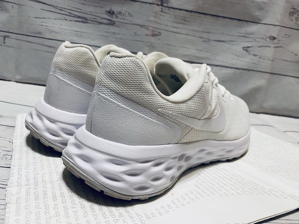 Кроссовки Nike Revolution 6 Next Nature dc3728-102 беговые оригинал