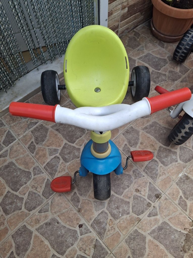 Triciclos de criança