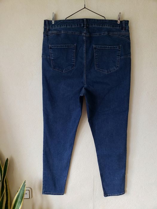 Новые корректирующие с джинсы Lift and shape new look curve 54-56