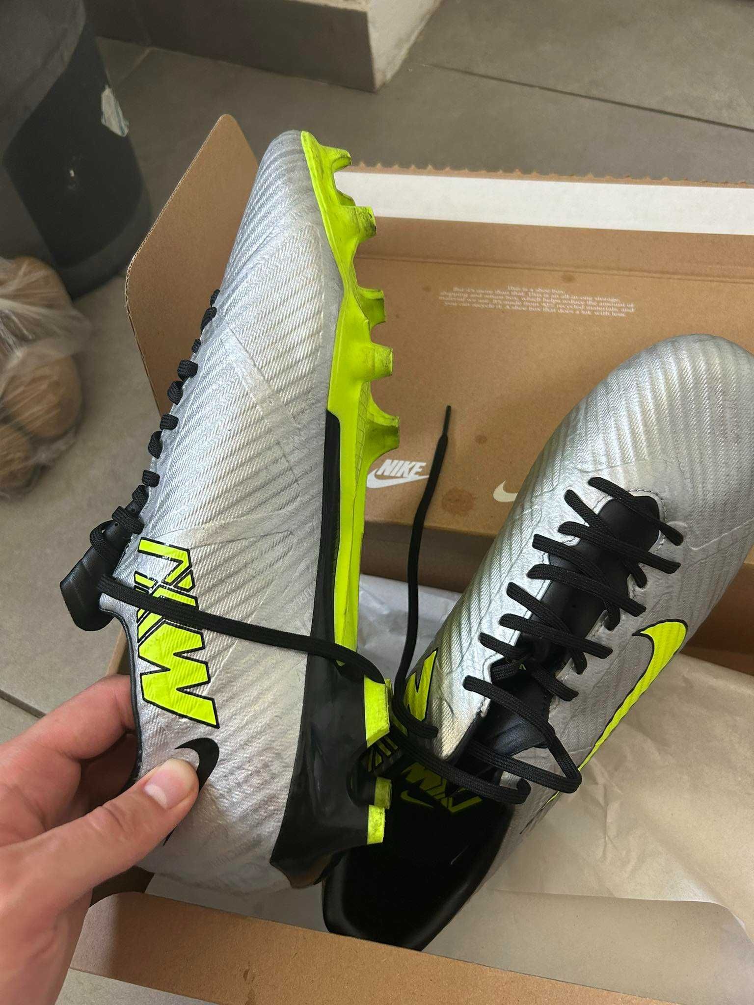 Korki Nike Zoom Mercurial Vapor 15 Academy XXV MG 44.5