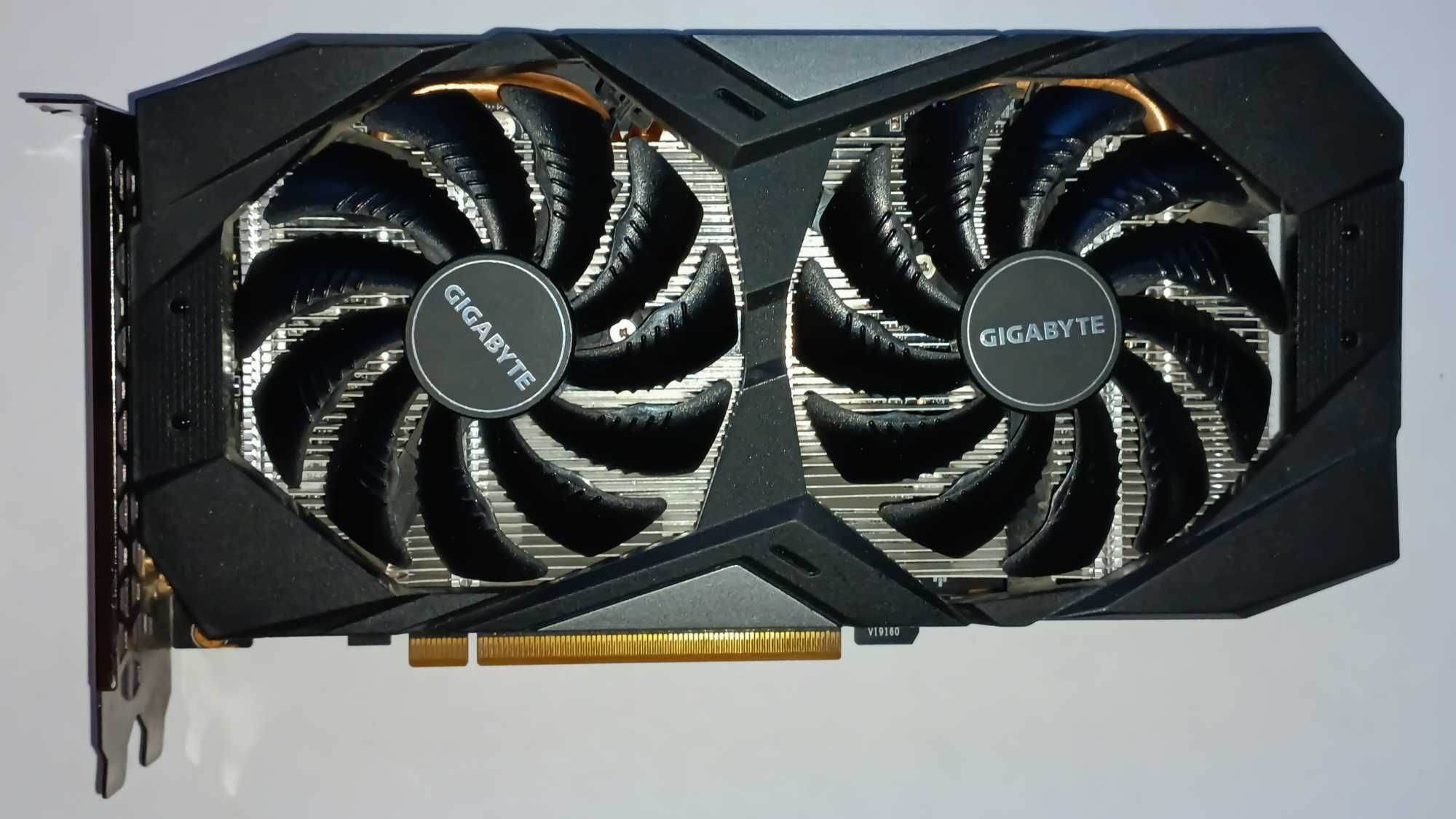 Відеокарта GIGABYTE Radeon RX 5600 XT WINDFORCE OC 6G Б/вы