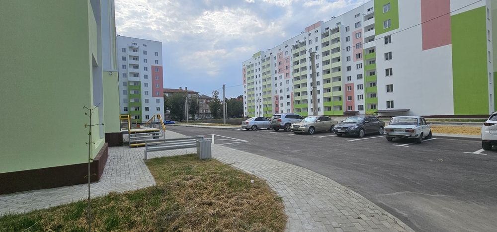 Новострой ЖК Мира-3 в продаже 2 ком квартира дом с коммуникациями .L