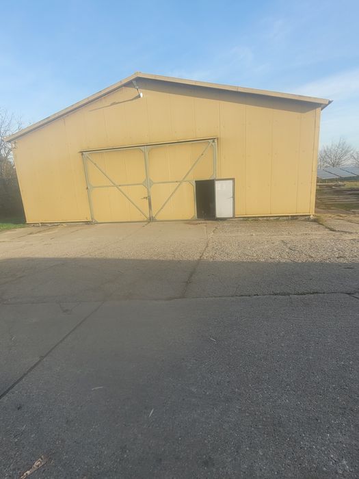 Wynajmę halę magazynowe