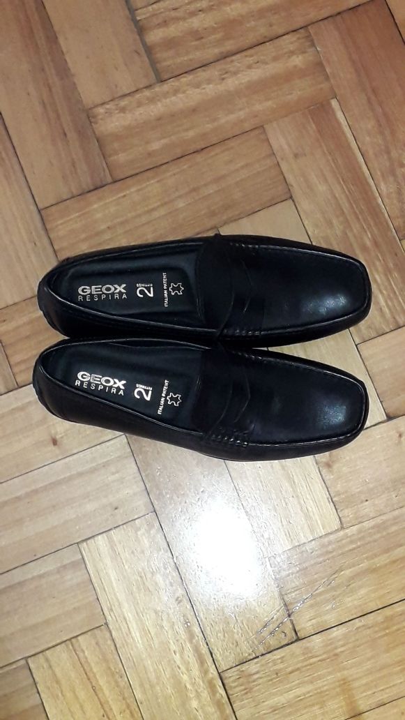 Sapatos geox como novos