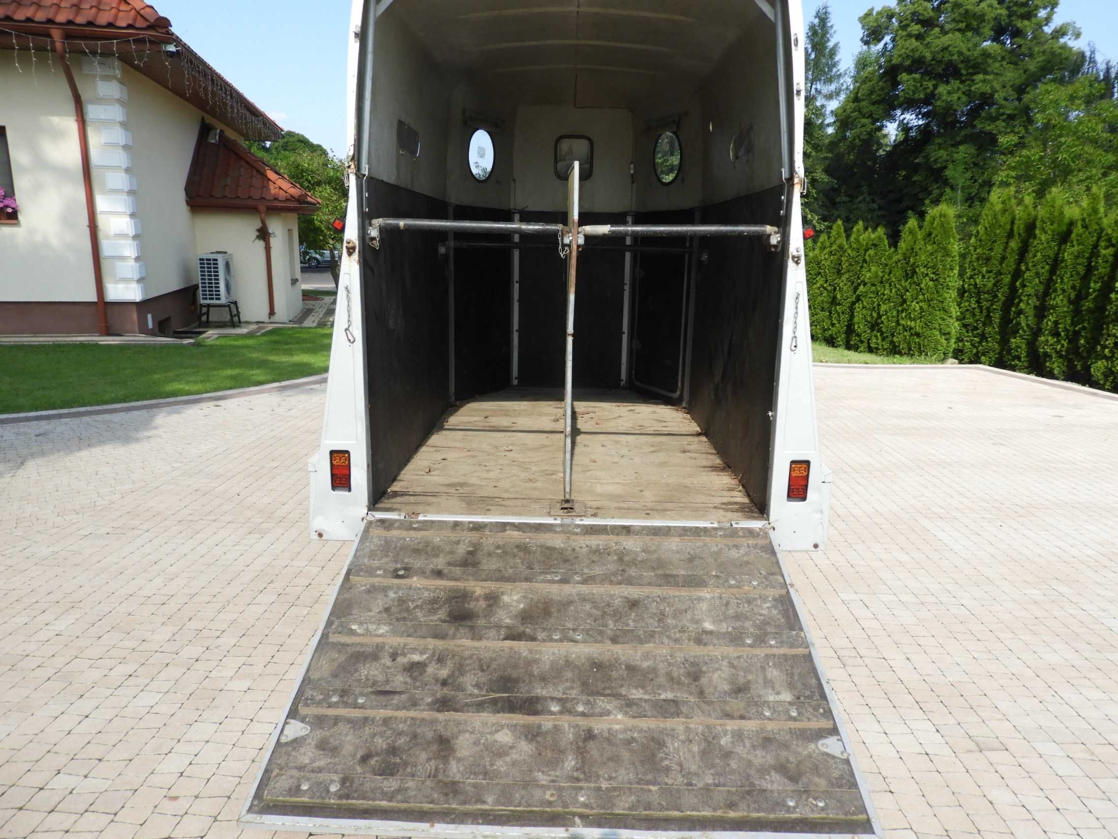 Przyczepa do Przewozu Koni  Westfalia