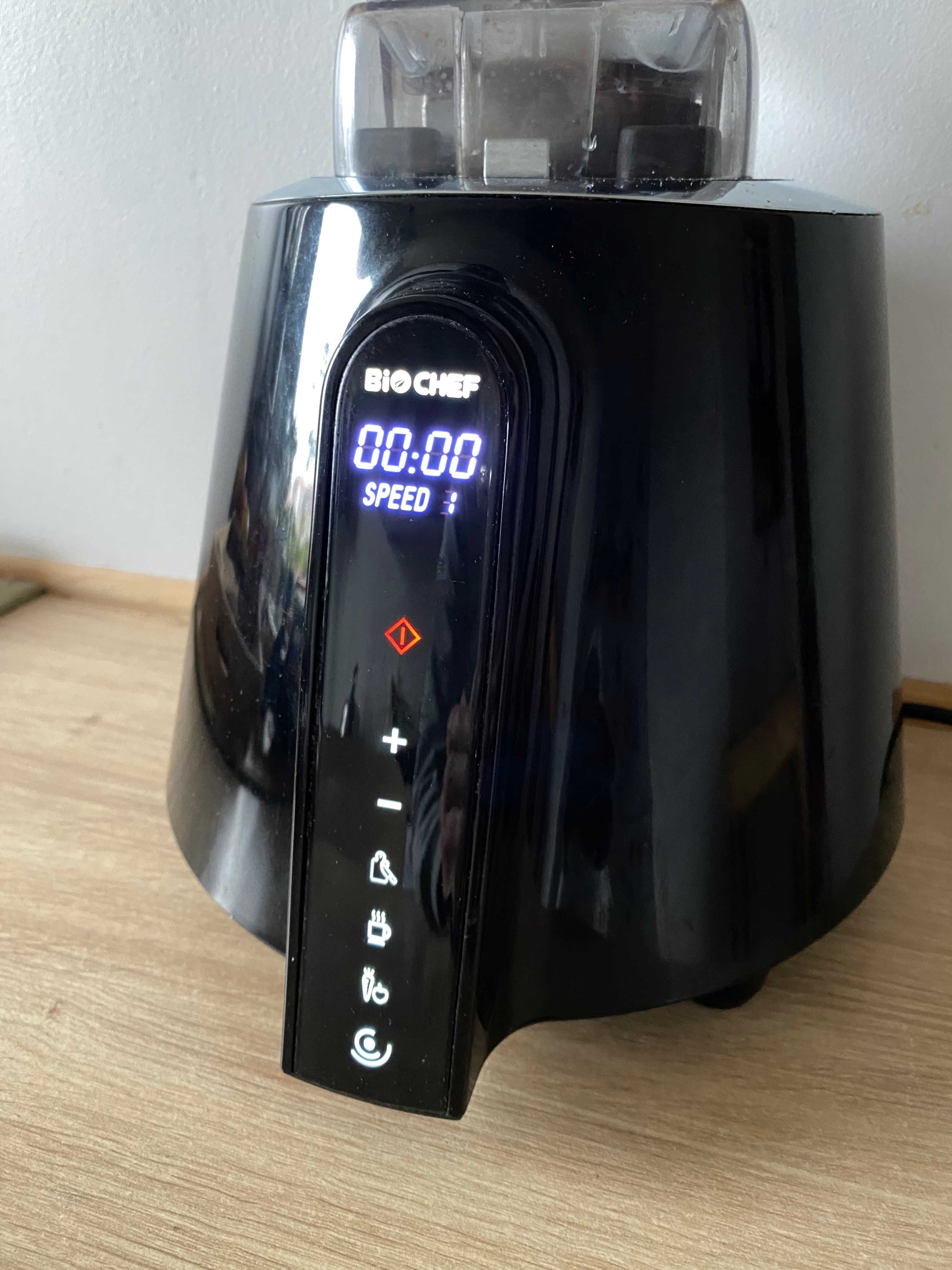 Blender BioChef Living Food – wysokoobrotowy, 2L, 1680W, sprawny