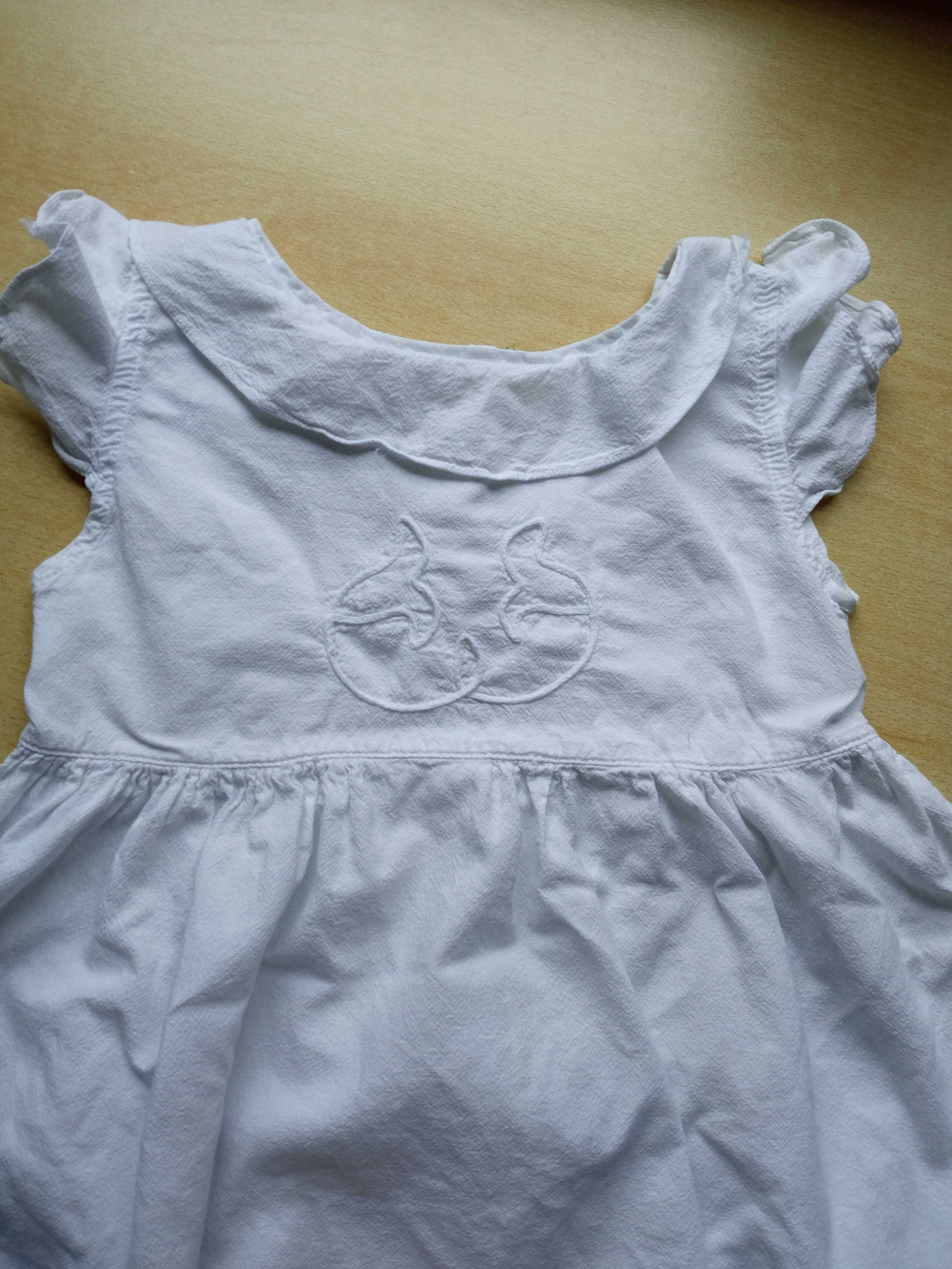 Biała sukienka haftowana 2-3 latka