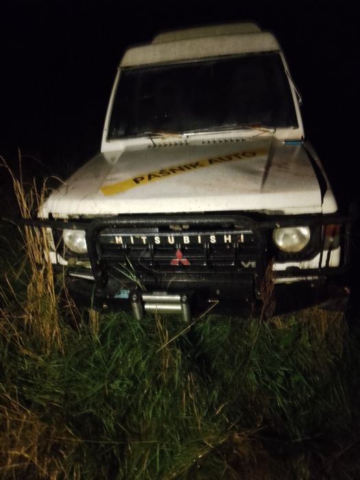 Mitsubishi Pajero na części