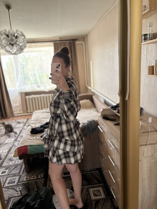 Сукня в клітинку с-м