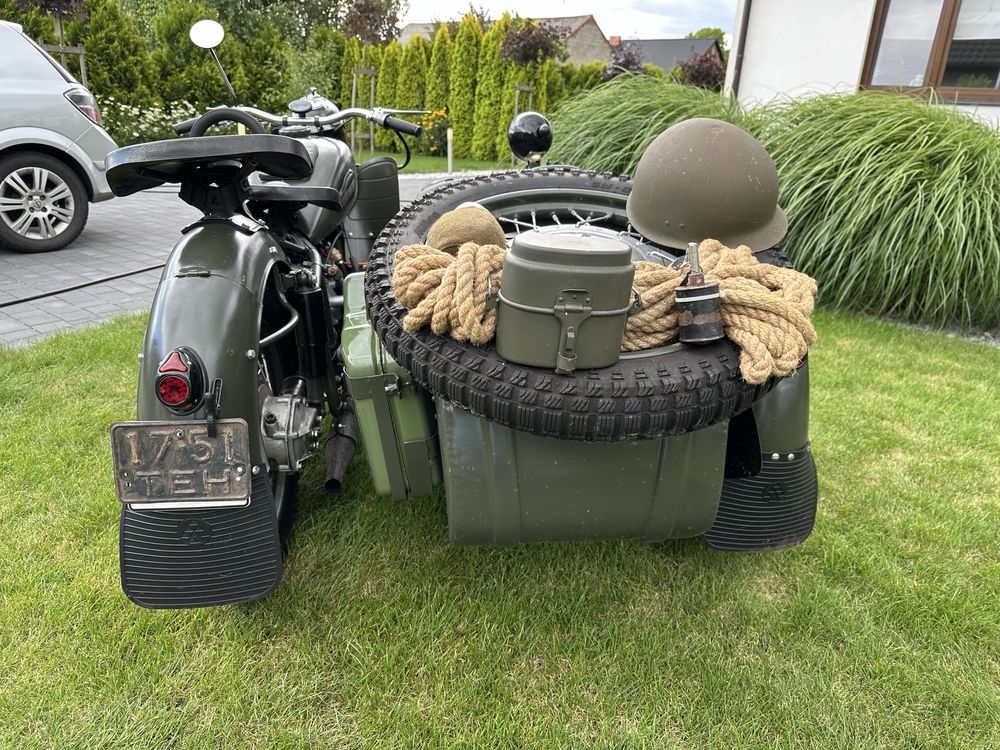 Dniepr K-750 KMZ M-72