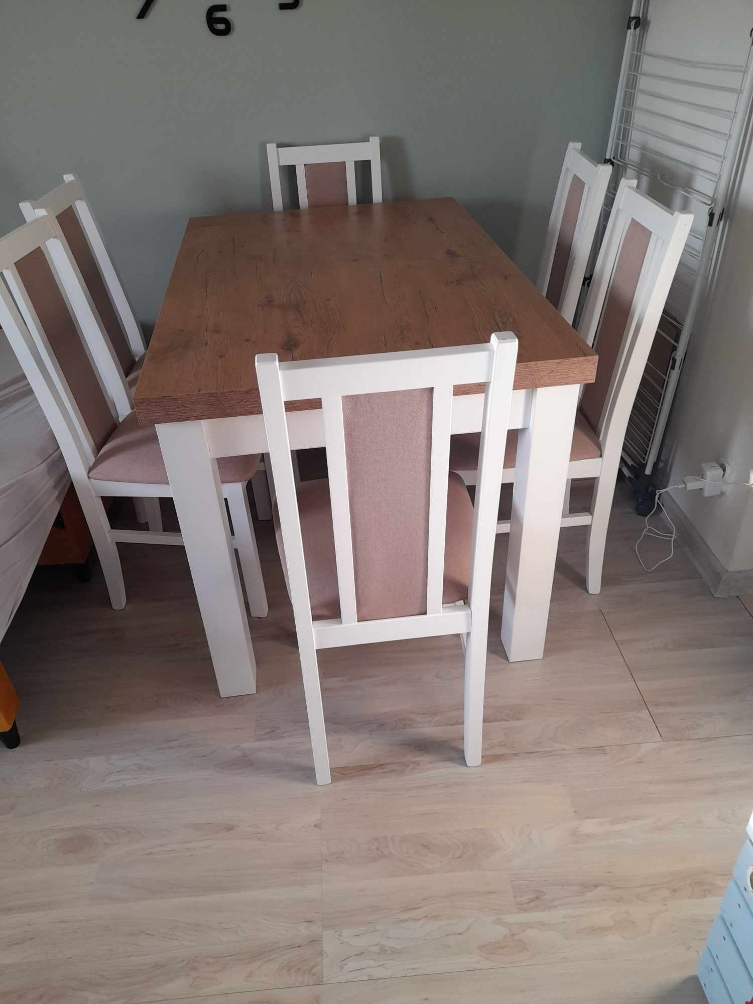 Stół rozkładany z krzesłami 120/80/78