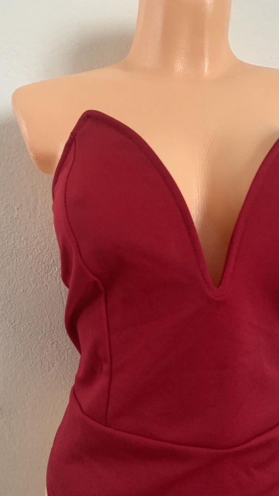 Body nowe, eleganckie 2xl, cena 30zł. 
Długość od góry miseczki do kro