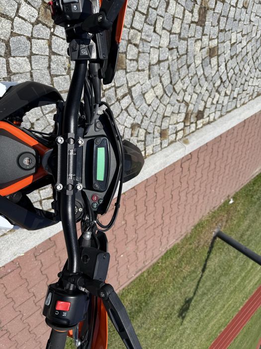 Ktm smcr 690 a2 leovince 701 500