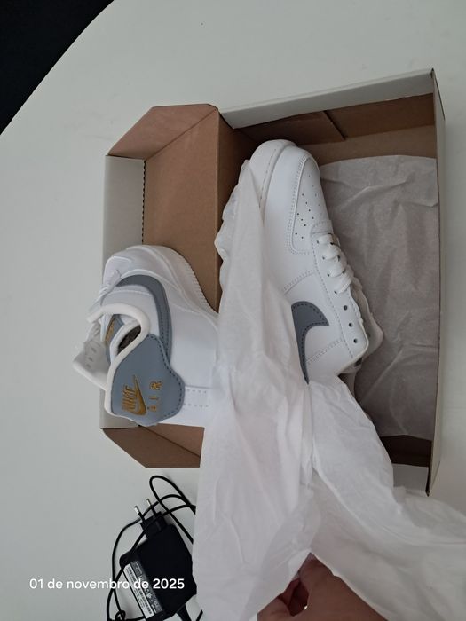Air force branco ouro