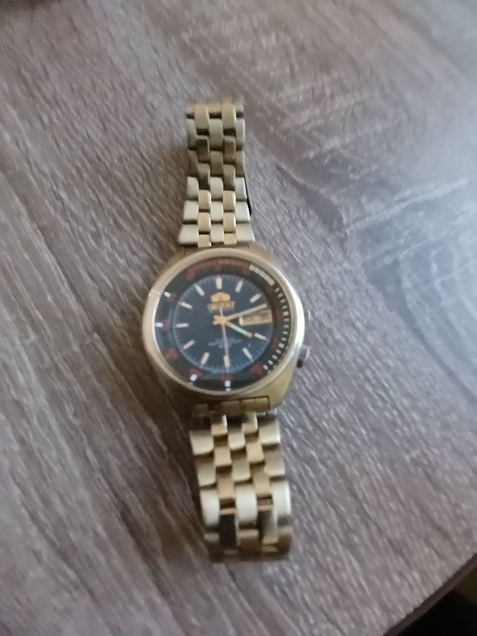 Продам японський годинник Orient