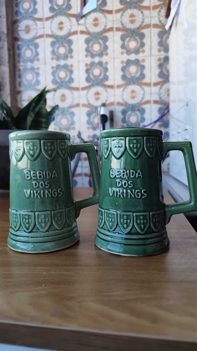 Caneca de cerveja dos vikings