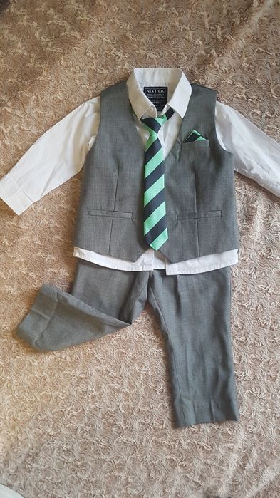 Выходной костюмчик-тройка Next 12-18 месяцев